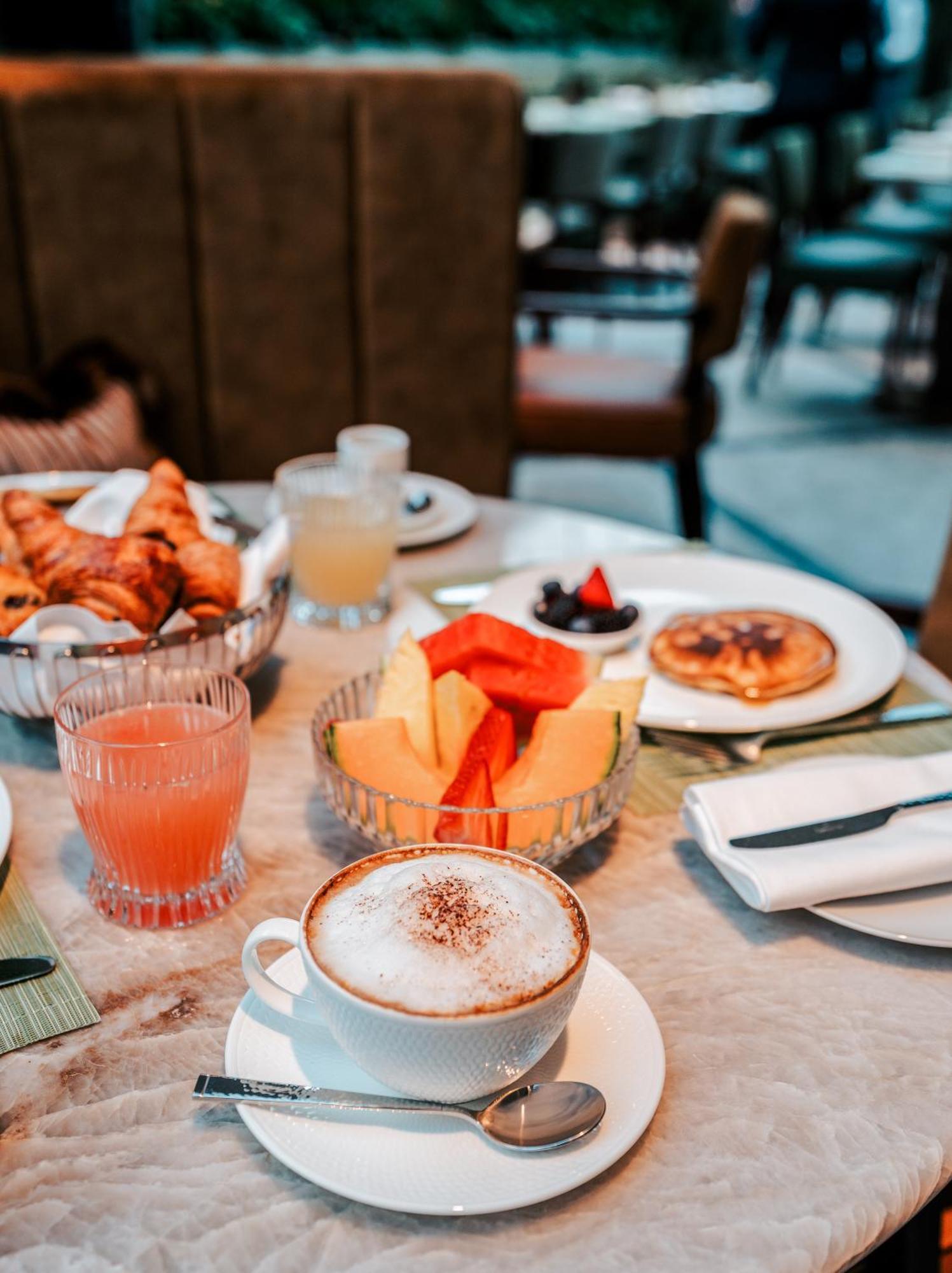 Crossbasket Castle Hotel & Restaurant High Blantyre Екстер'єр фото