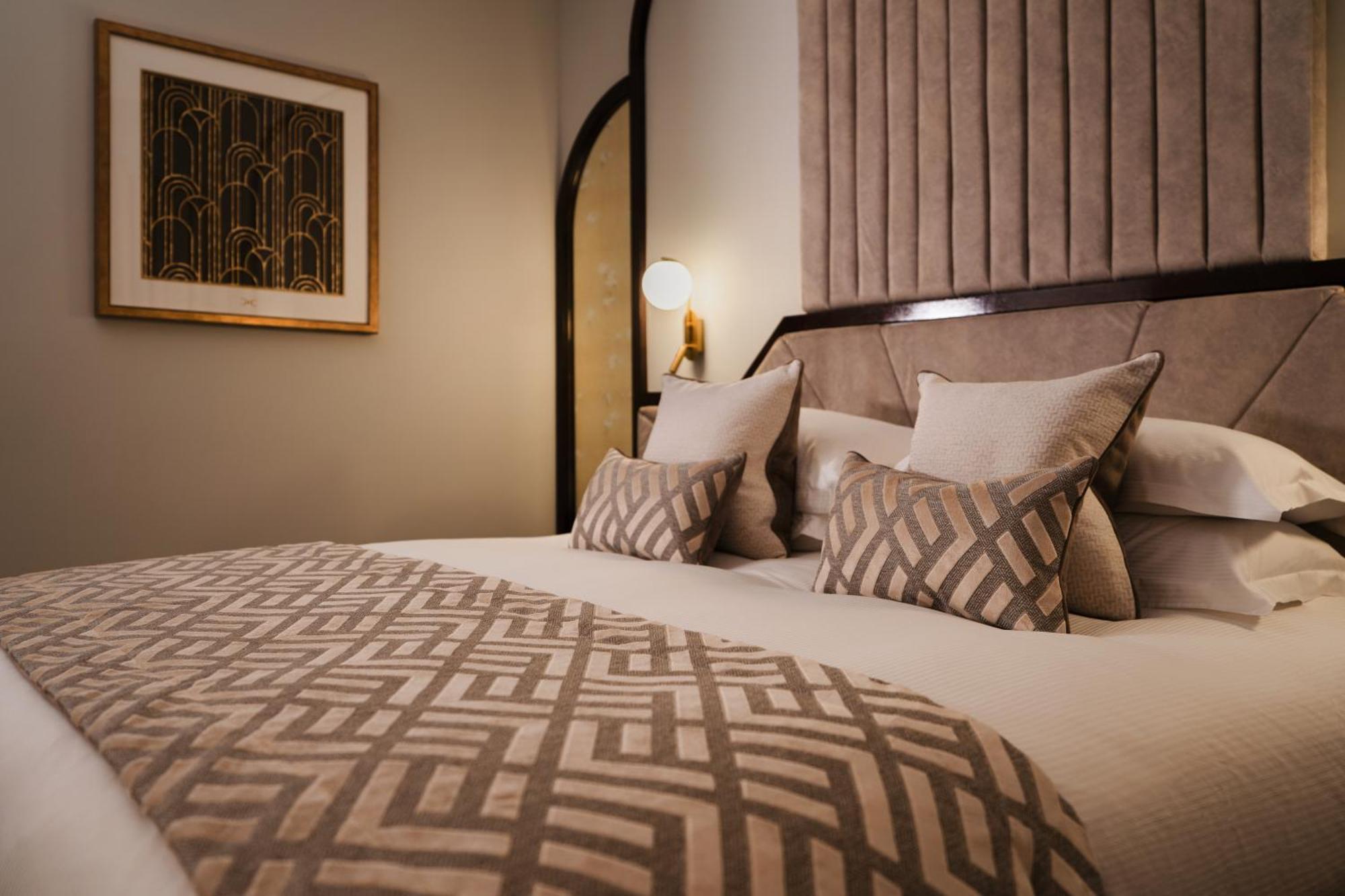 Crossbasket Castle Hotel & Restaurant High Blantyre Екстер'єр фото
