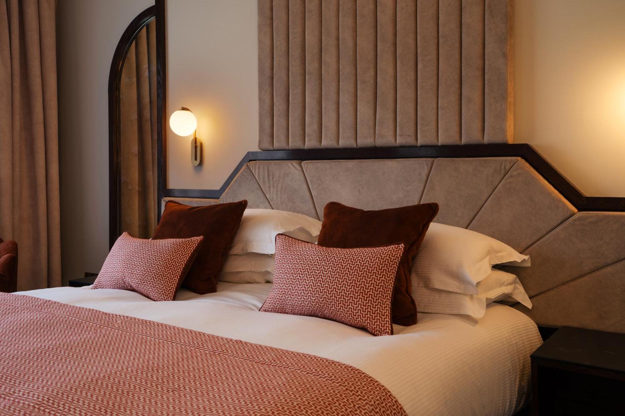 Crossbasket Castle Hotel & Restaurant High Blantyre Екстер'єр фото