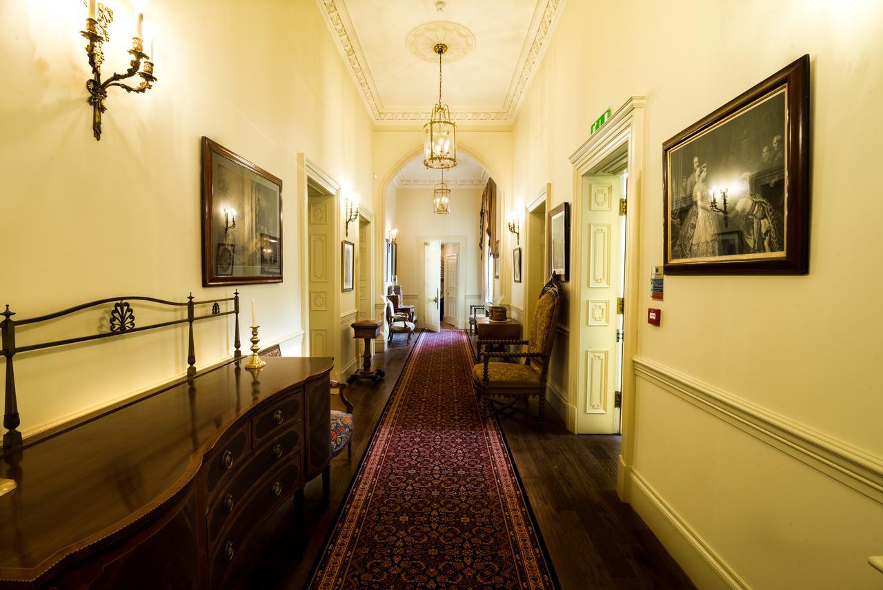 Crossbasket Castle Hotel & Restaurant High Blantyre Екстер'єр фото